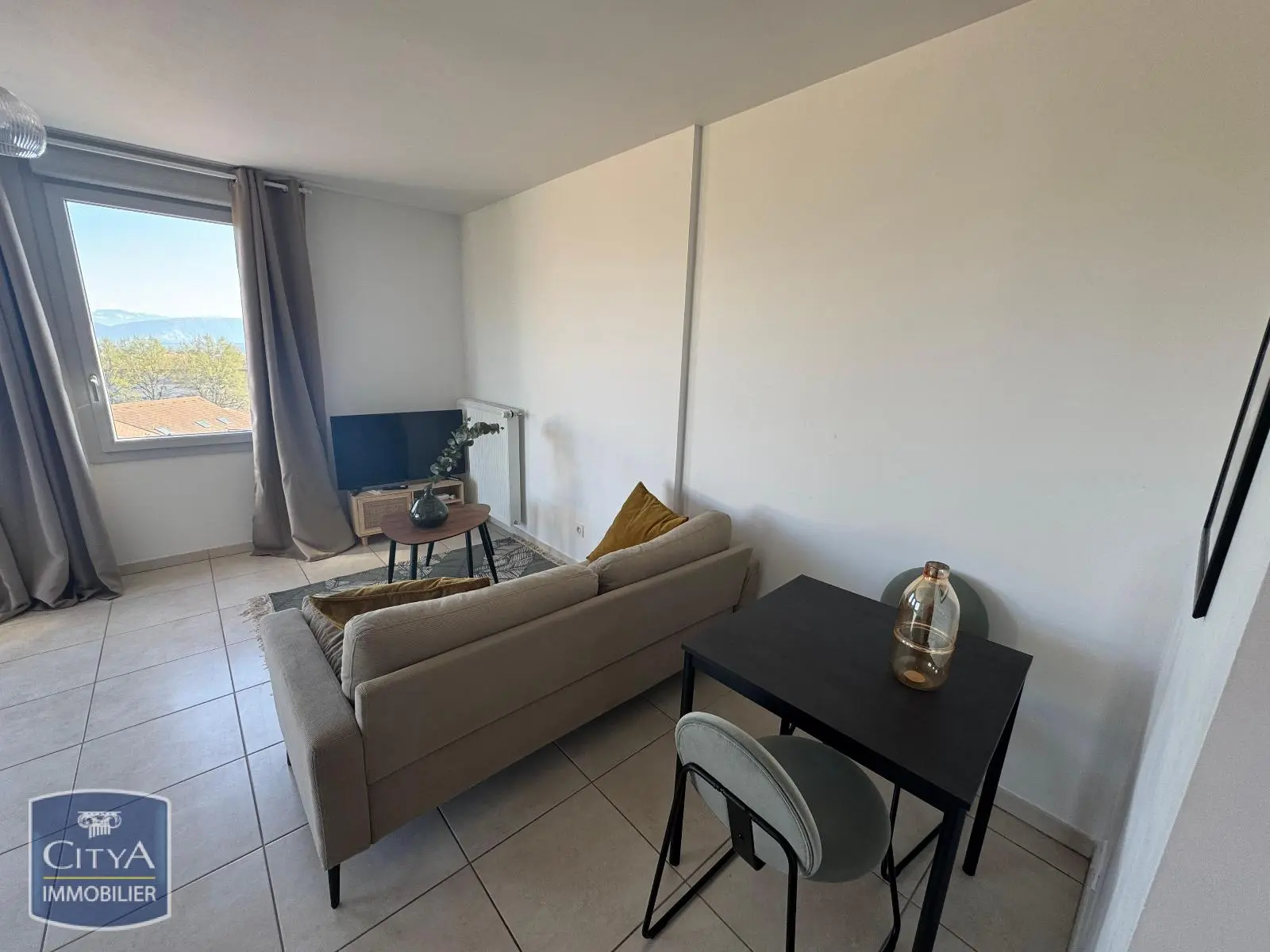 Photo 2 Appartement 2 pièces 52.7m²