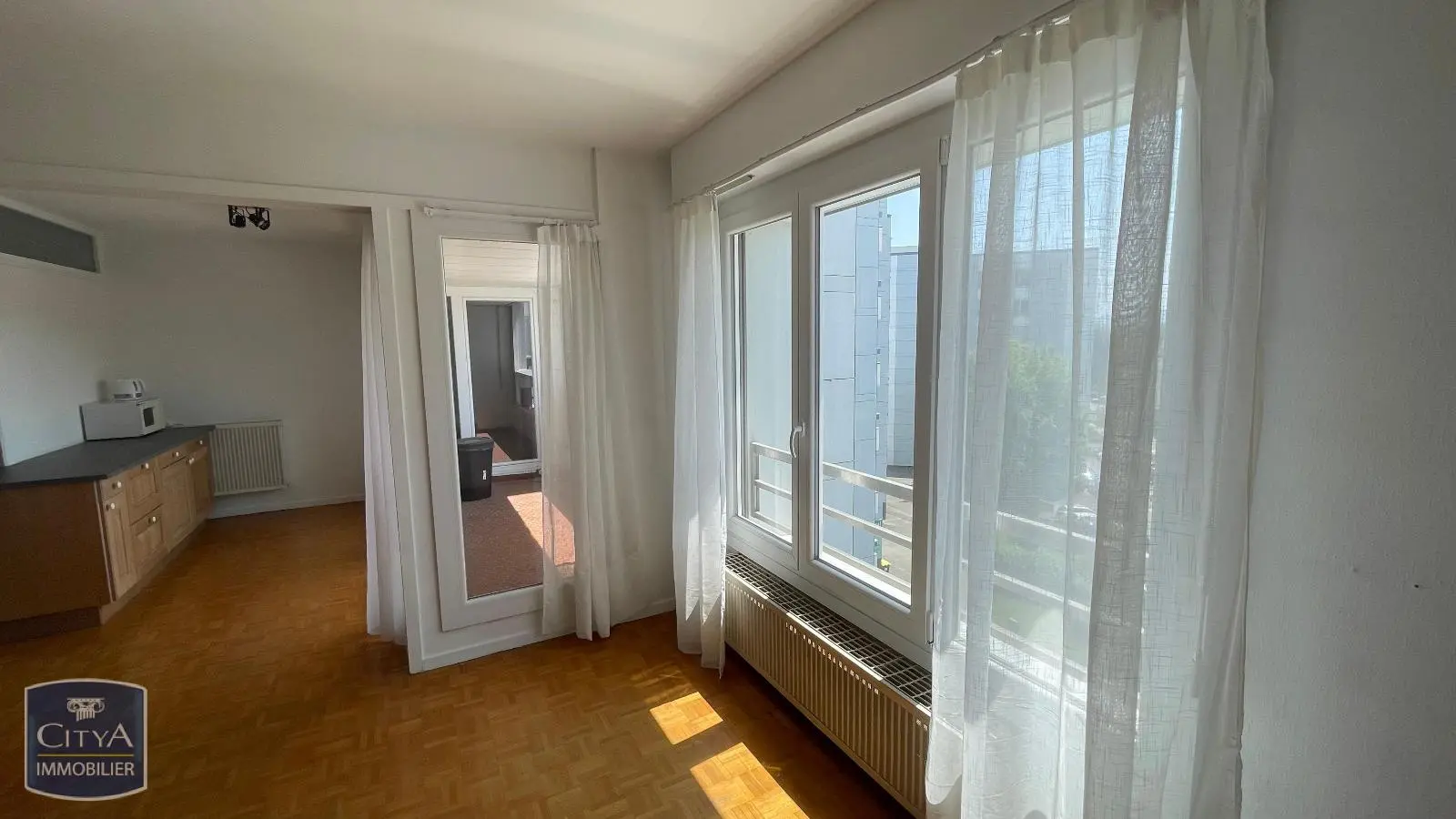 Photo 3 Appartement 4 pièces 93.58m²