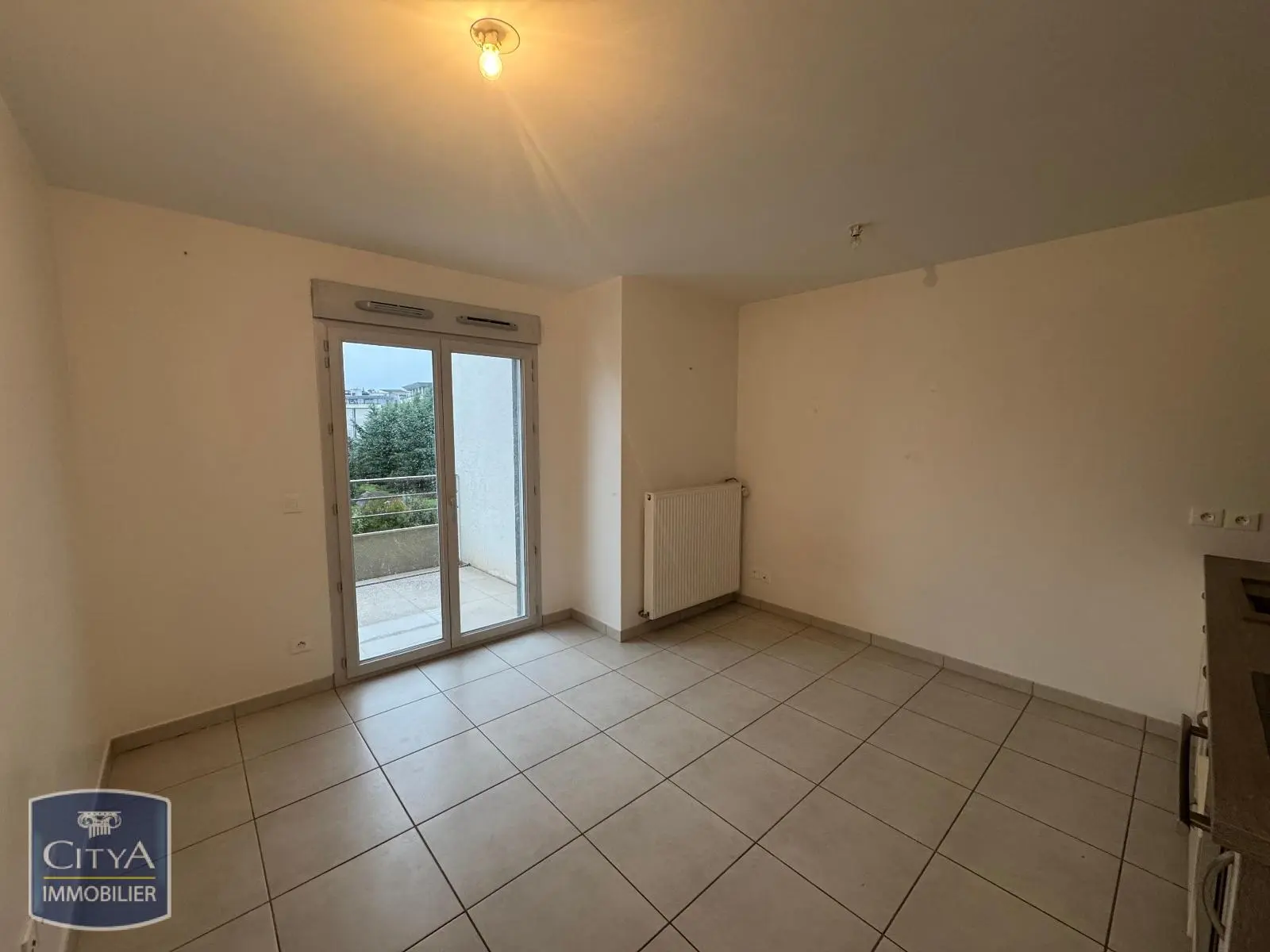 Photo 2 Appartement 1 pièce 24m²