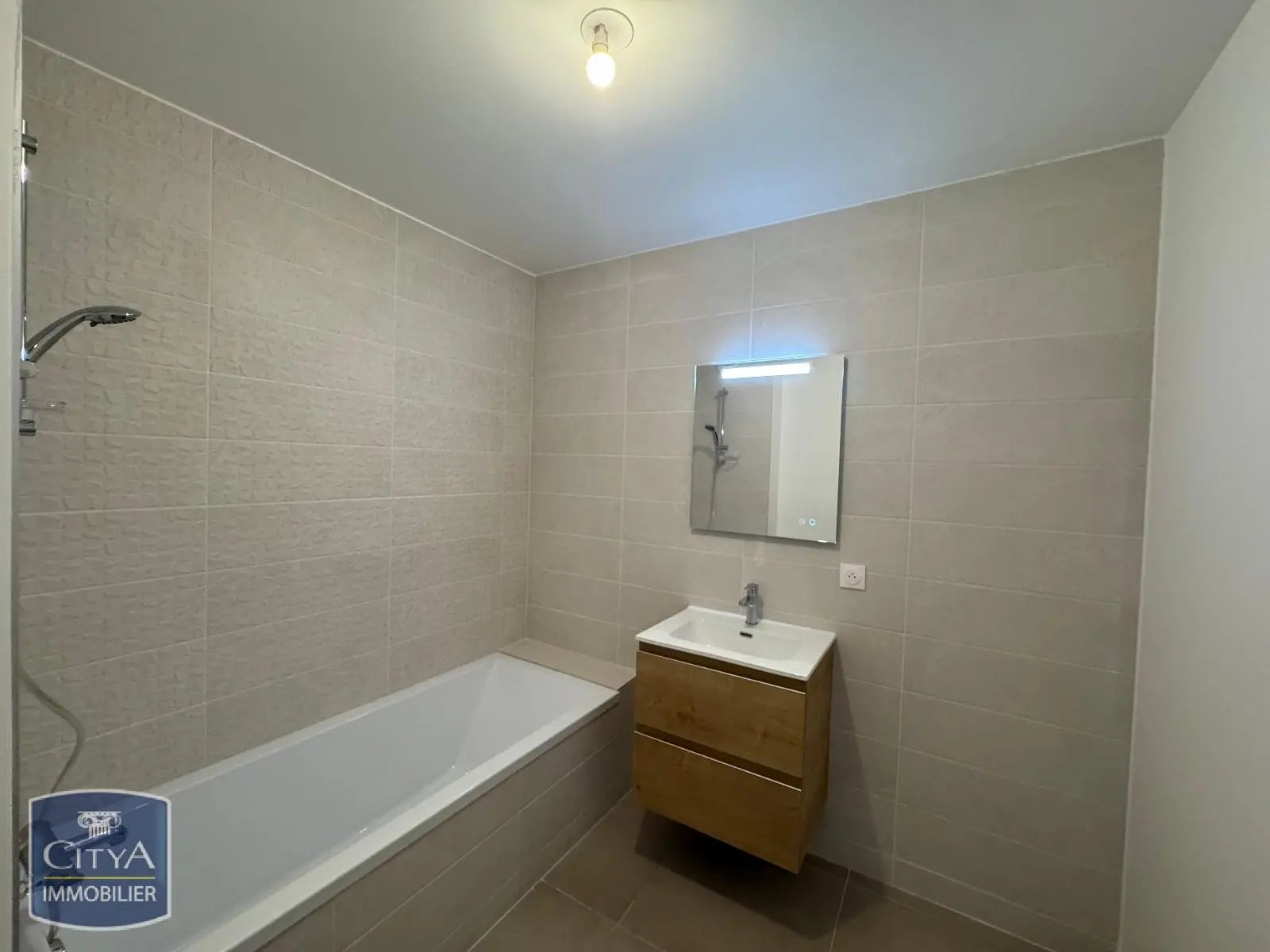 Photo 8 Appartement 2 pièces 44.69m²