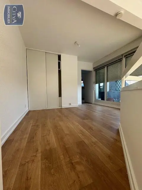 Photo 8 Appartement 5 pièces 109m²