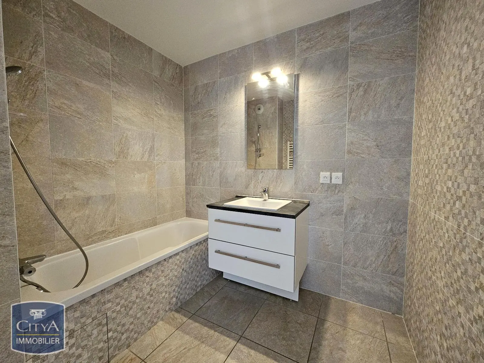 Photo 7 Appartement 2 pièces 47.81m²