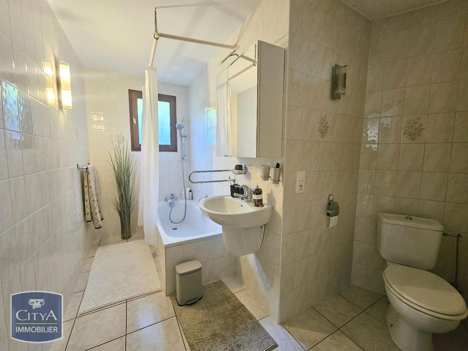 Photo 3 Appartement 2 pièces 64m²
