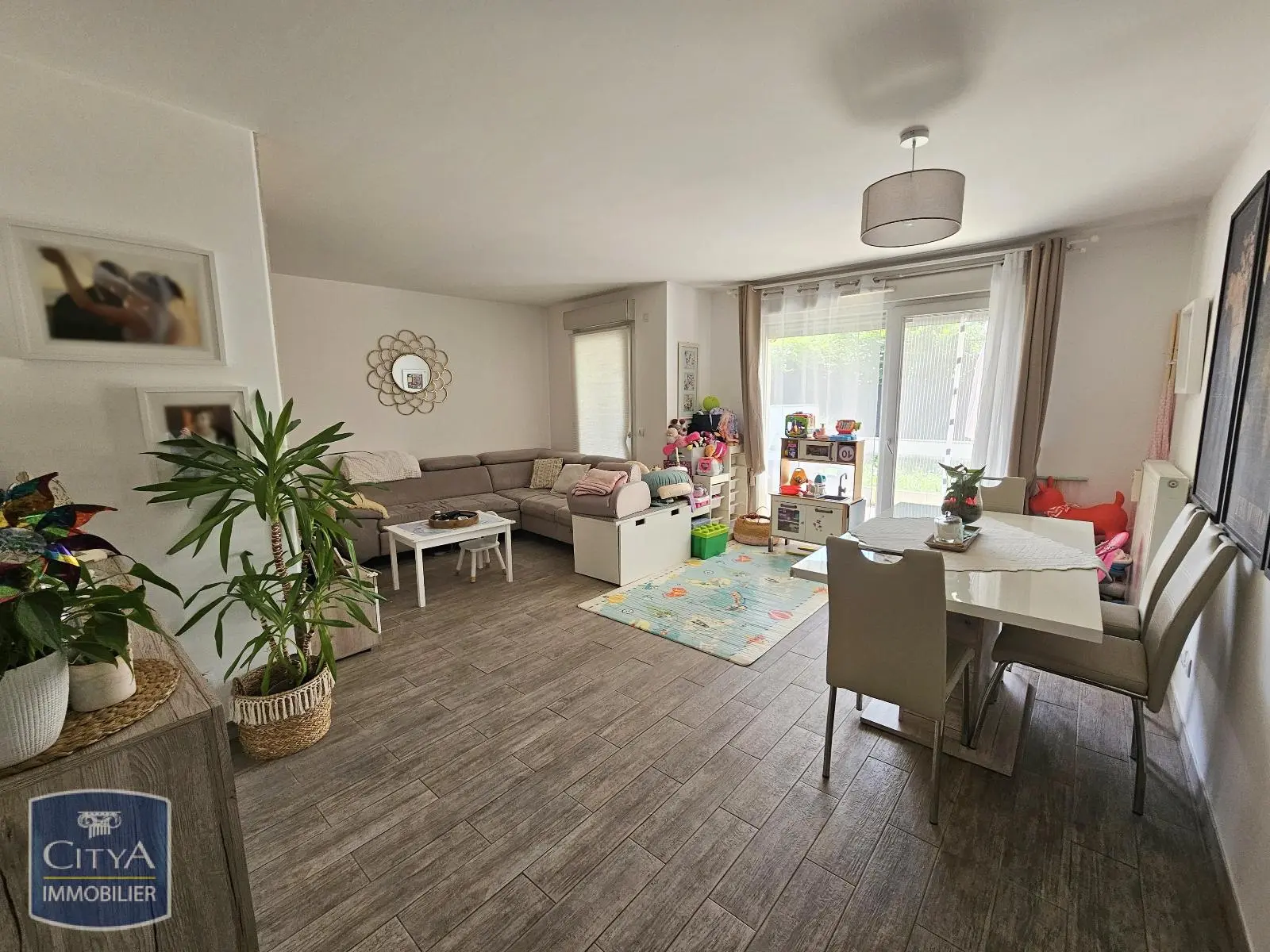 Photo 1 Appartement 3 pièces 75.84m²