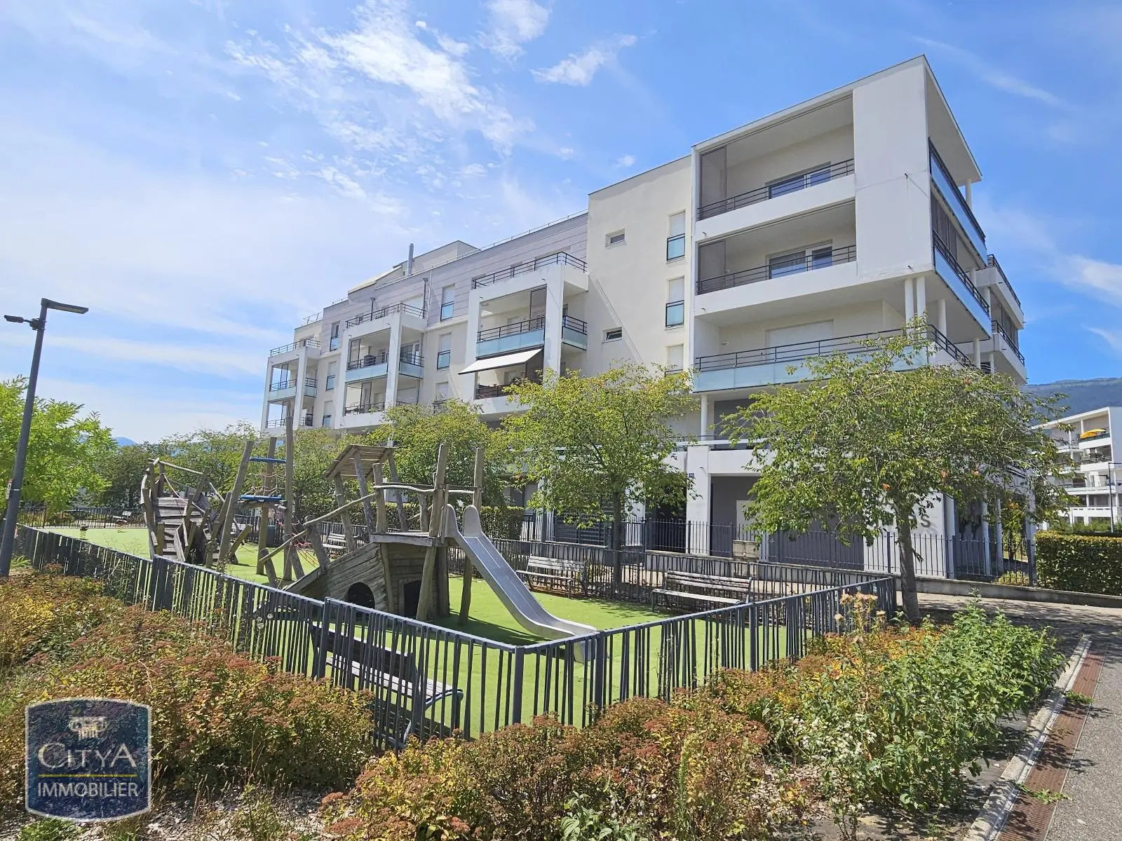 Photo 1 Appartement 4 pièces 87.04m²