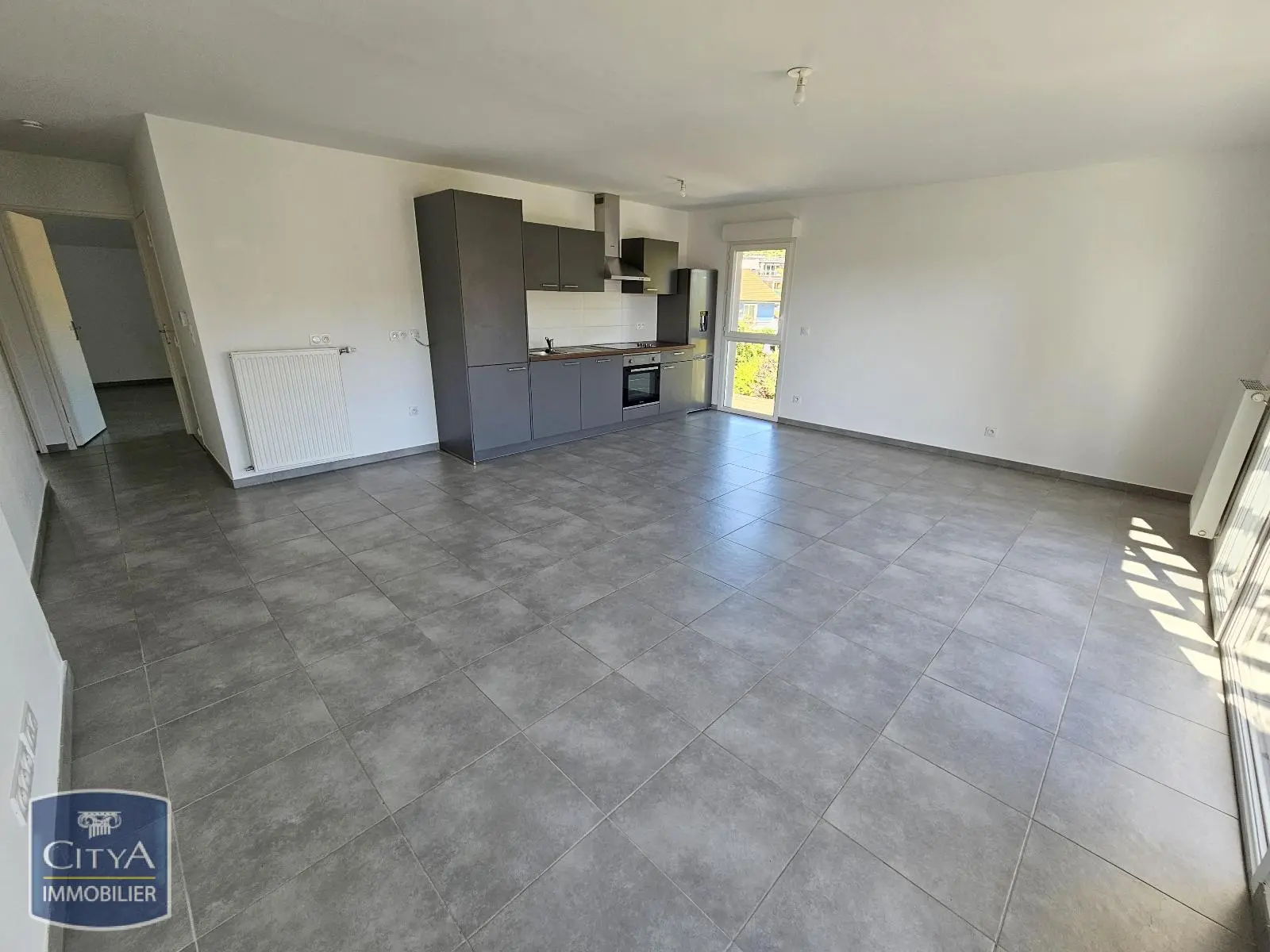 Photo 2 Appartement 4 pièces 85.69m²