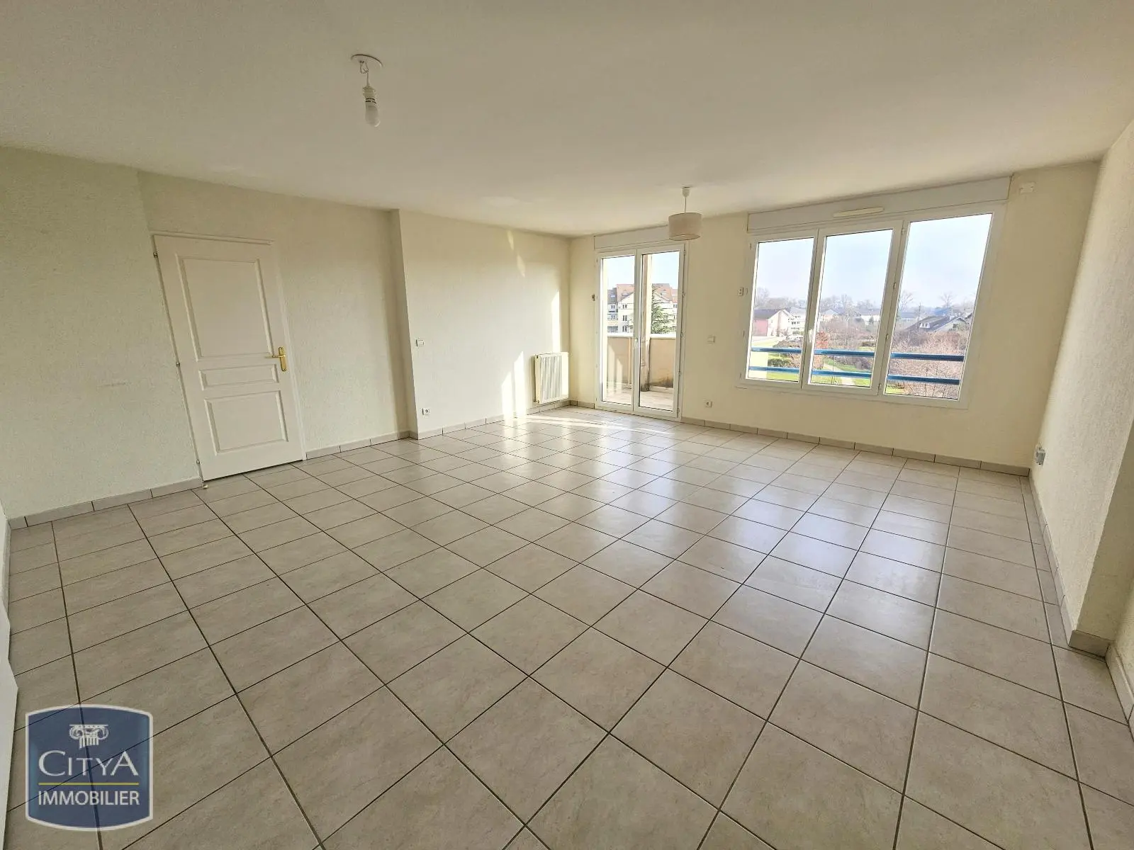 Photo 2 Appartement 4 pièces 125.56m²