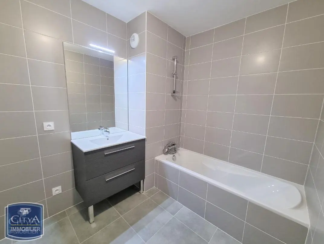 Photo 8 Appartement 4 pièces 85.69m²