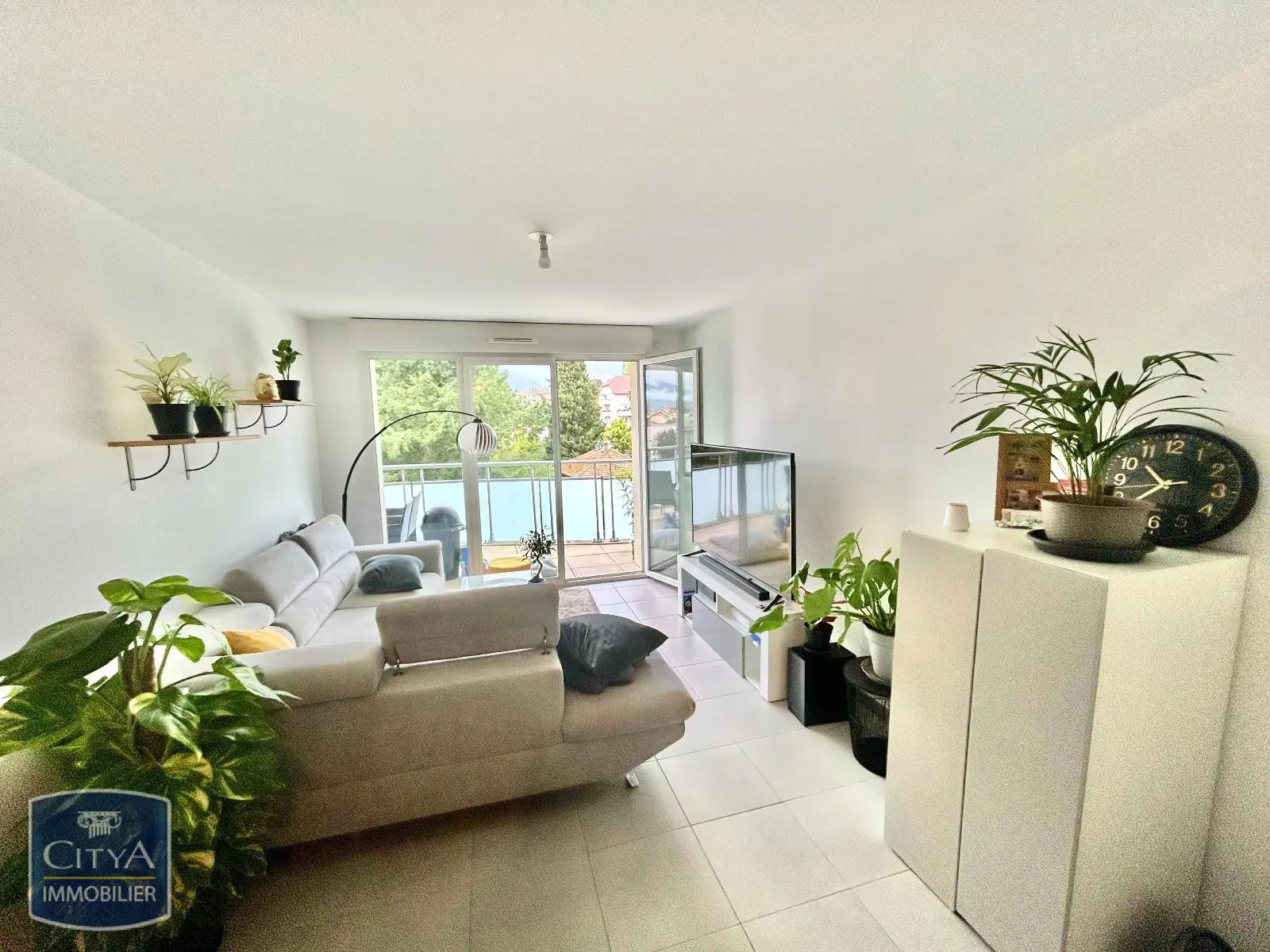 Photo 1 Appartement 2 pièces 46m²