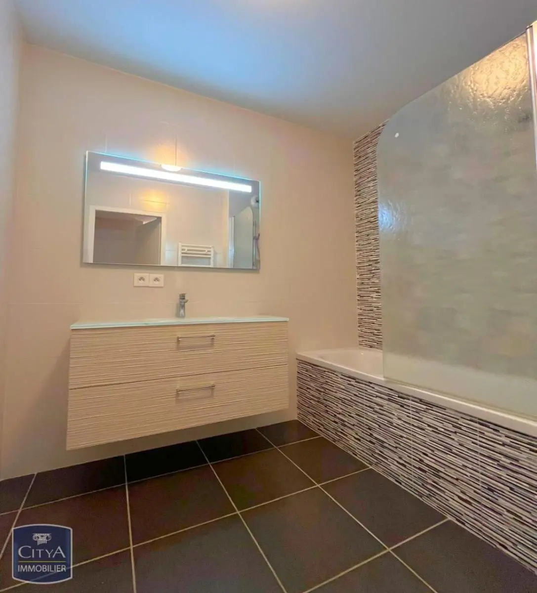 Photo 10 Appartement 3 pièces 75m²
