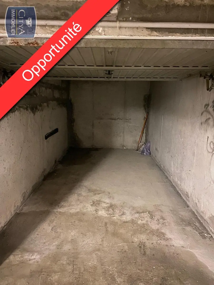 Photo 1 Parking 14.5m²
