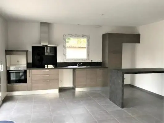 Photo 3 Maison 5 pièces 101.23m²