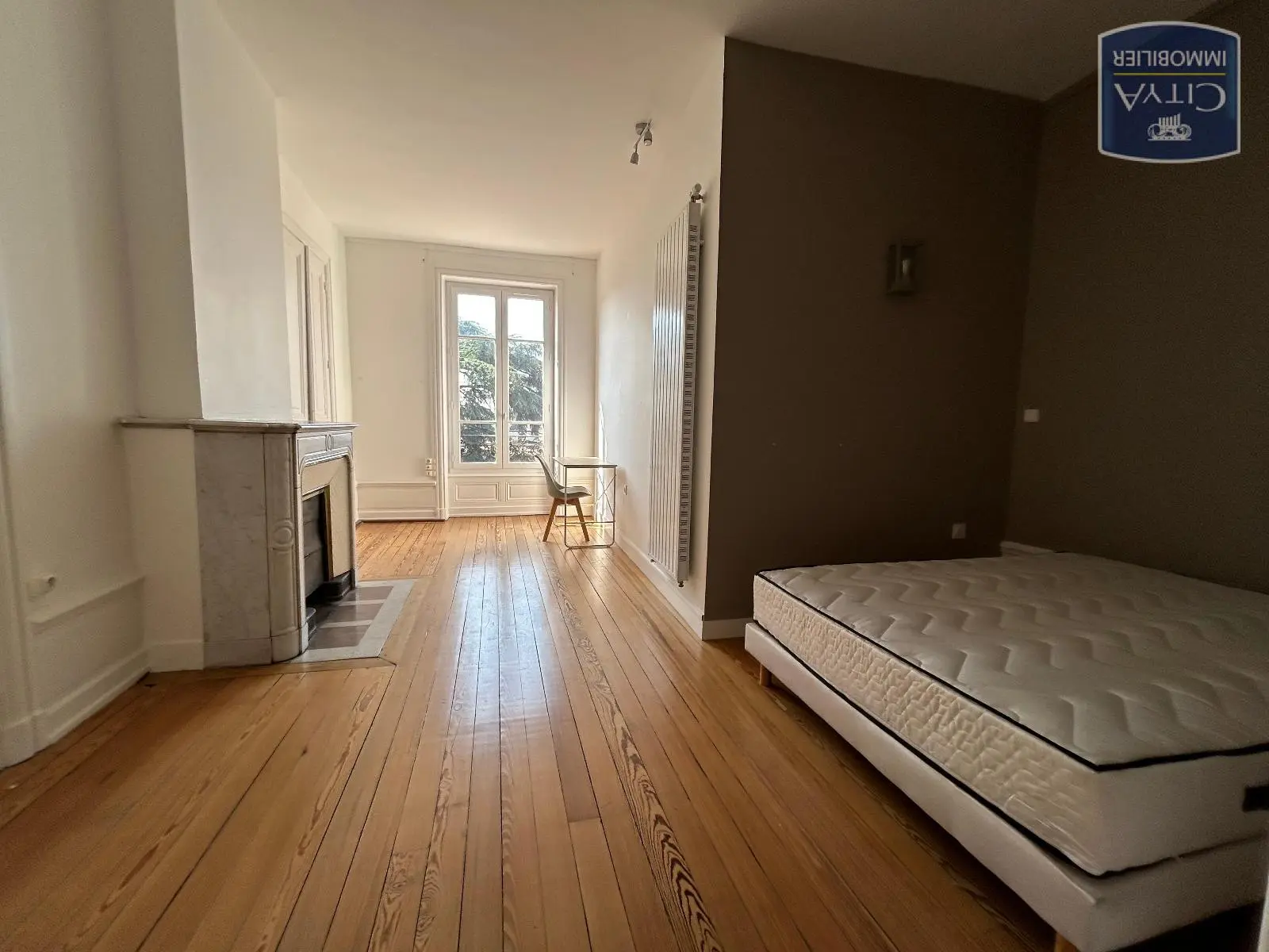 Photo 3 Appartement 5 pièces 160.21m²