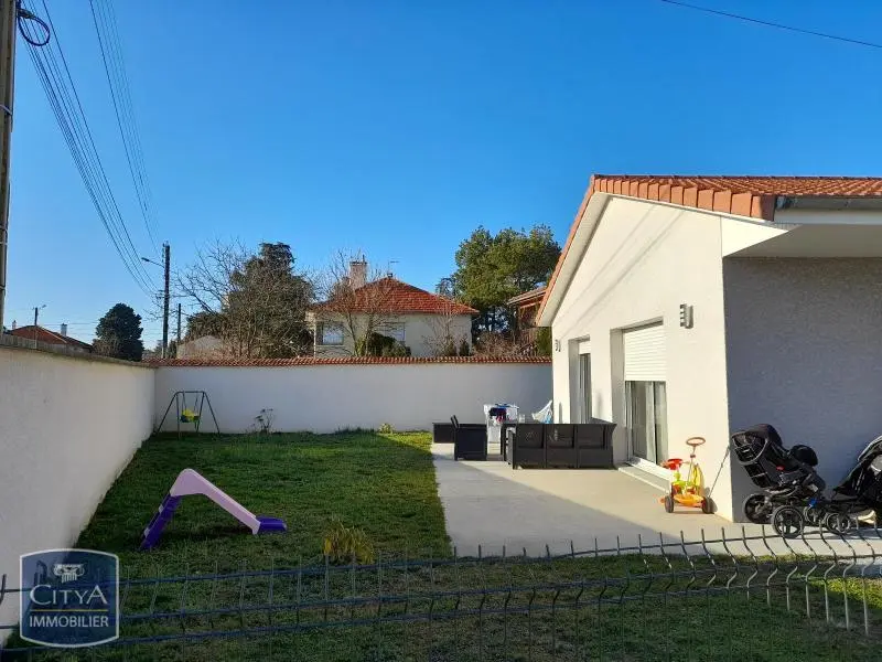 Photo 2 Maison 5 pièces 101.23m²