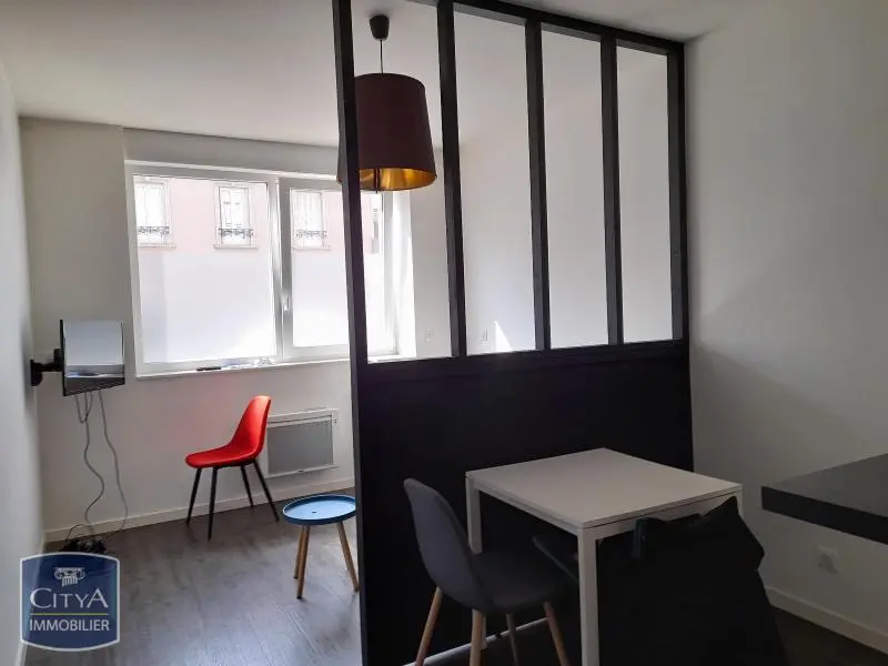 Photo 2 Appartement 1 pièce 29.05m²