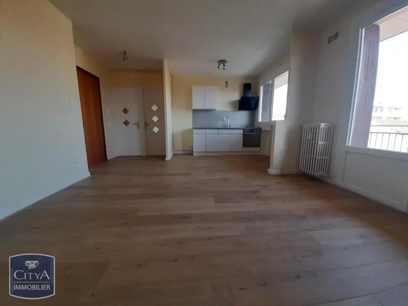 Photo 2 Appartement 2 pièces 40m²