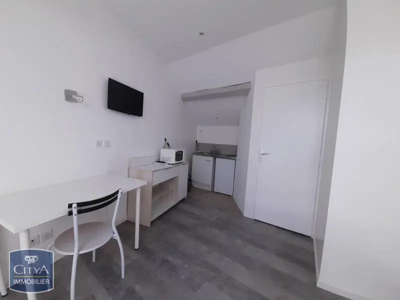 Photo 6 Appartement 1 pièce 15.86m²