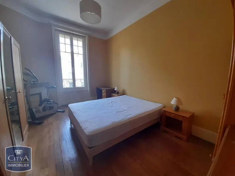 Photo 2 Appartement 4 pièces 130.08m²