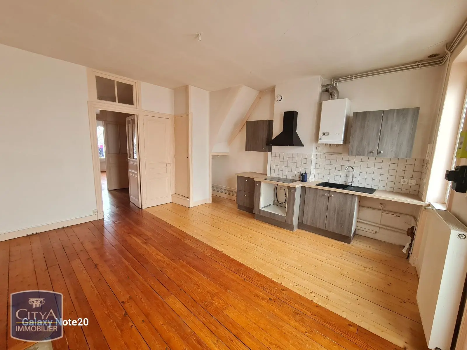 Photo 1 Appartement 2 pièces 57.19m²