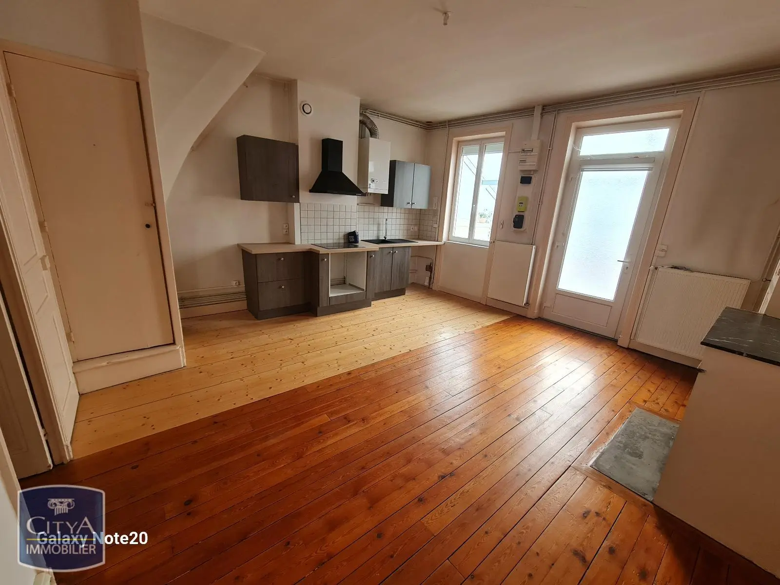 Photo 2 Appartement 2 pièces 57.19m²