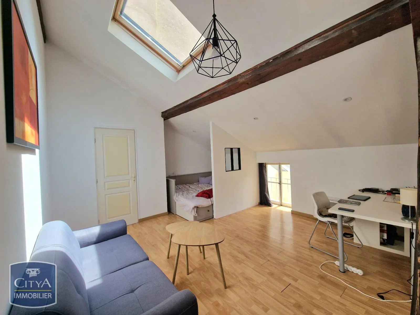 Photo 1 Appartement 1 pièce 27.51m²
