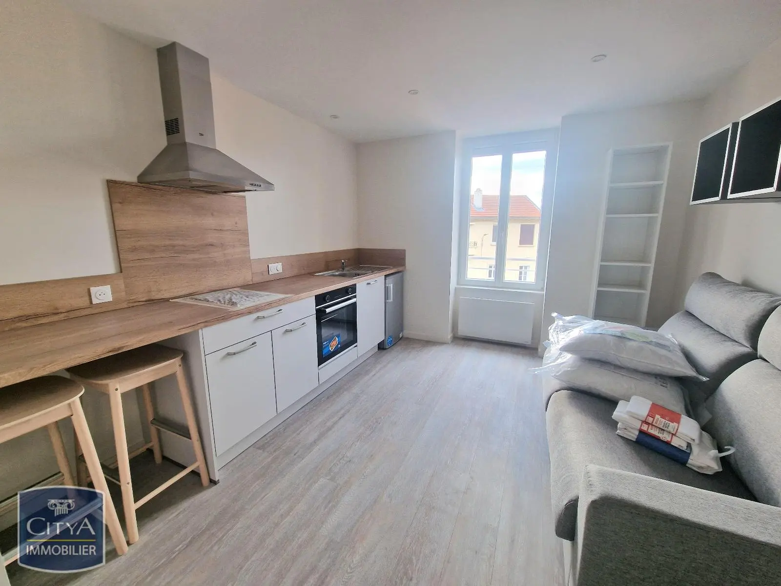 Photo 1 Appartement 1 pièce 17.75m²