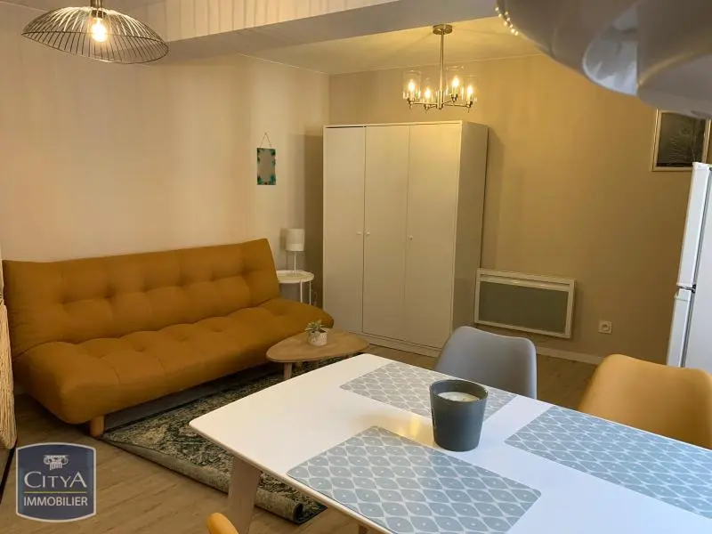 Photo 1 Appartement 1 pièce 20.32m²