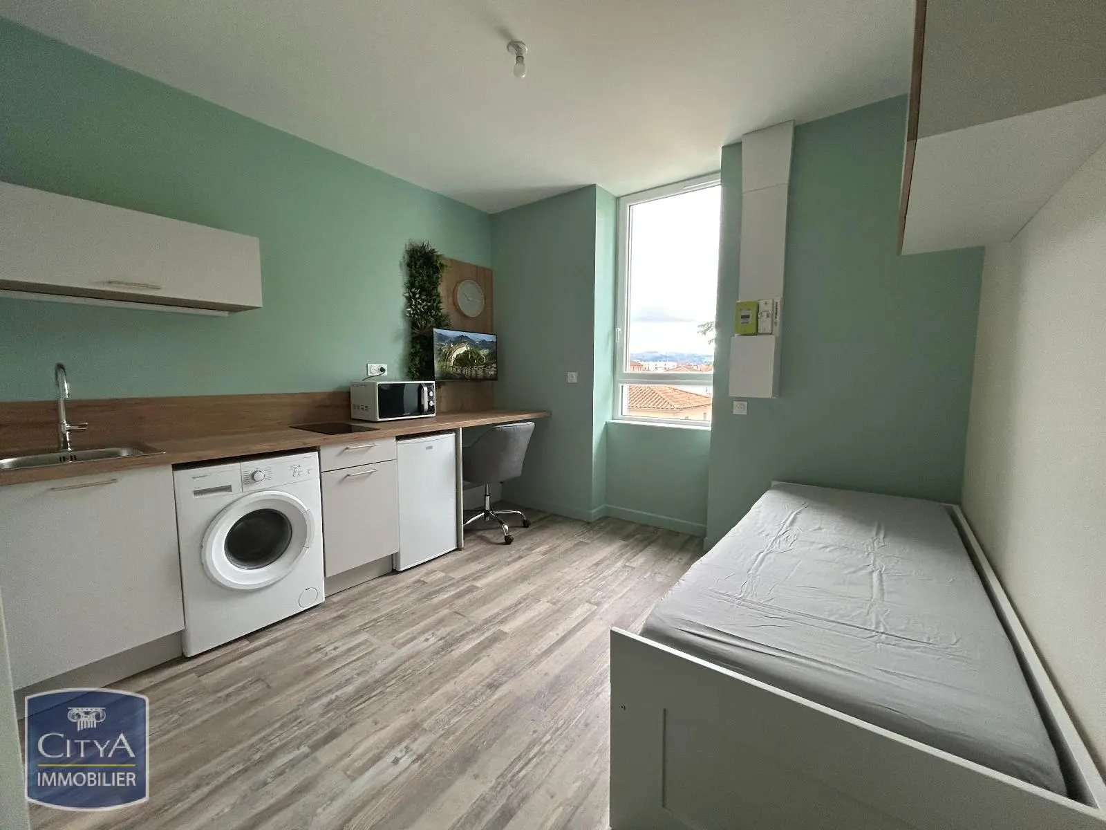 Photo 1 Appartement 1 pièce 13.46m²