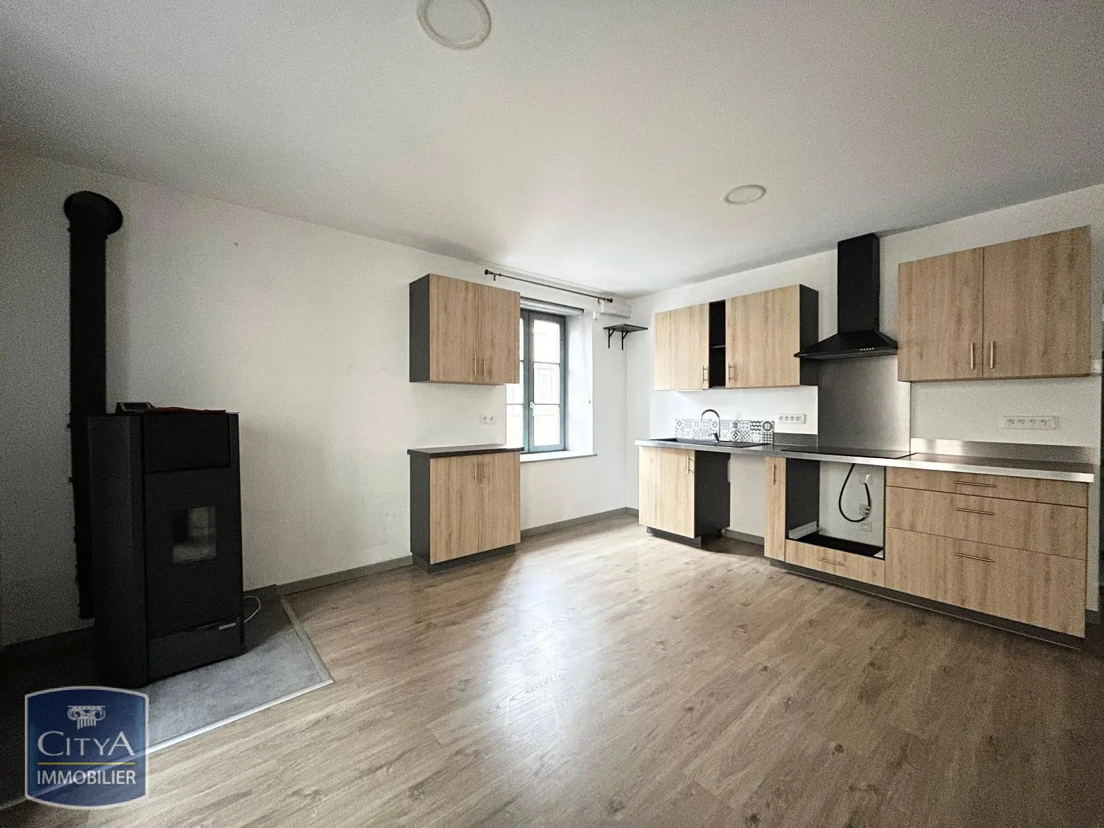 Photo 2 Maison 4 pièces 106m²