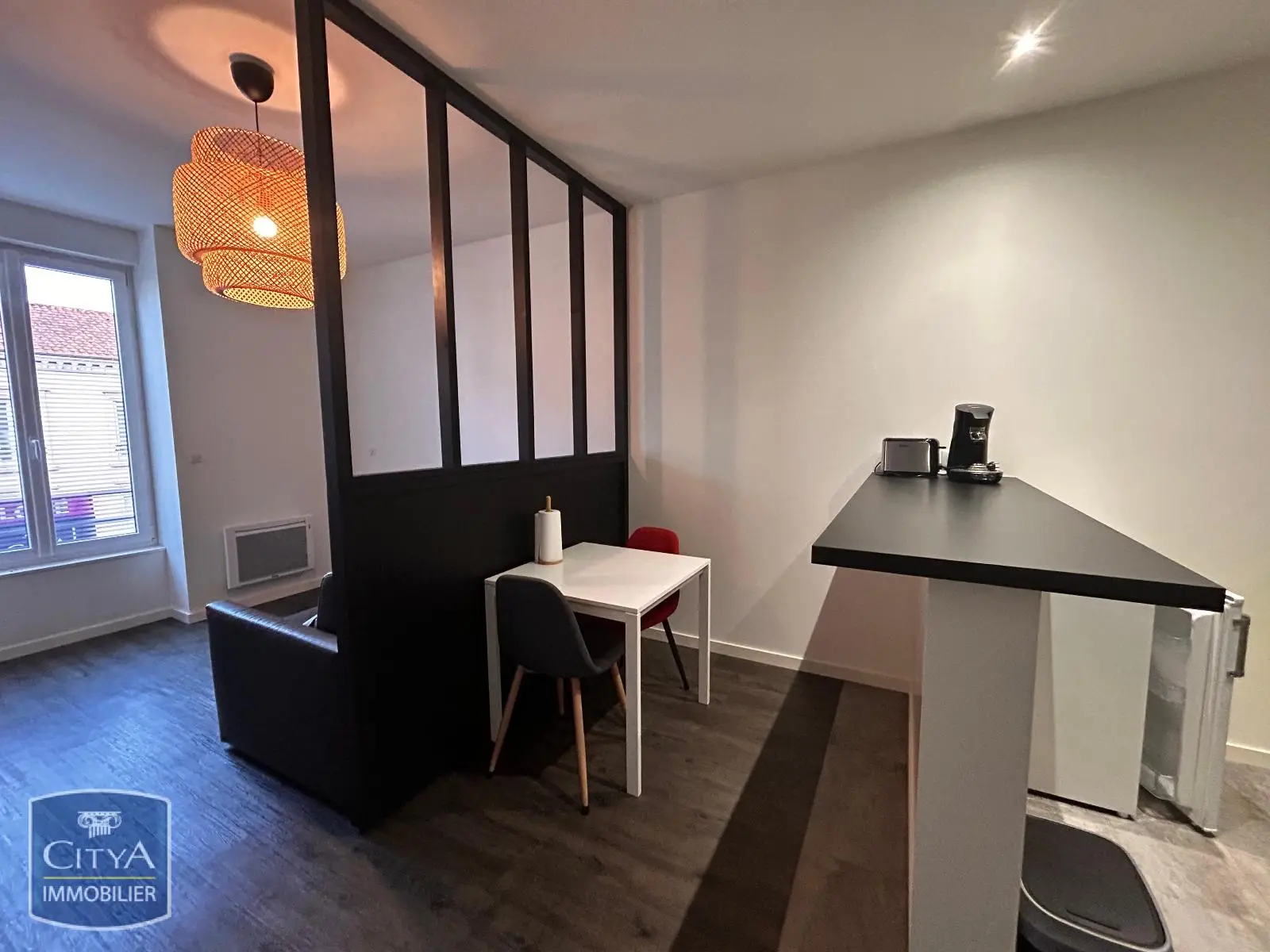 Photo 2 Appartement 1 pièce 32.89m²