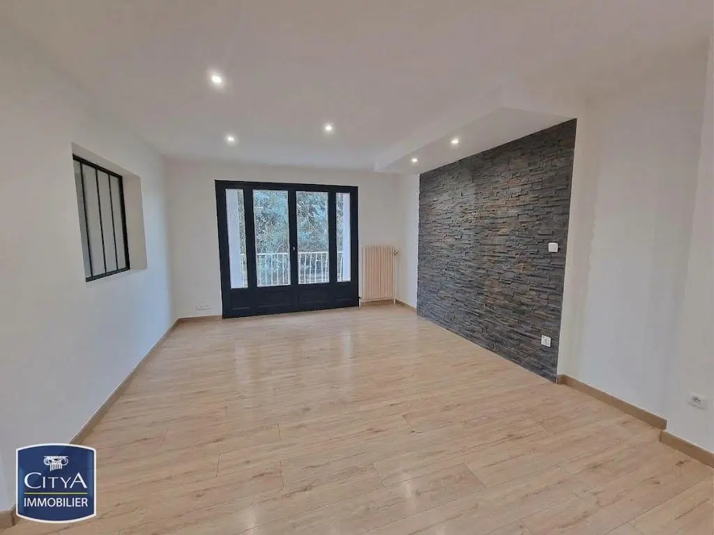 Photo 1 appartement Saint-Germain-Lespinasse