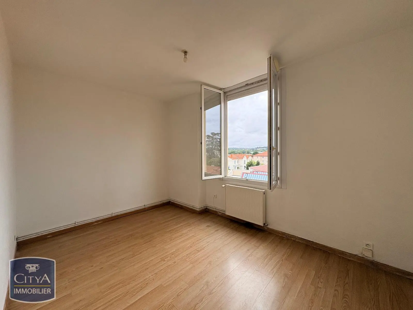 Photo 3 appartement Le Coteau