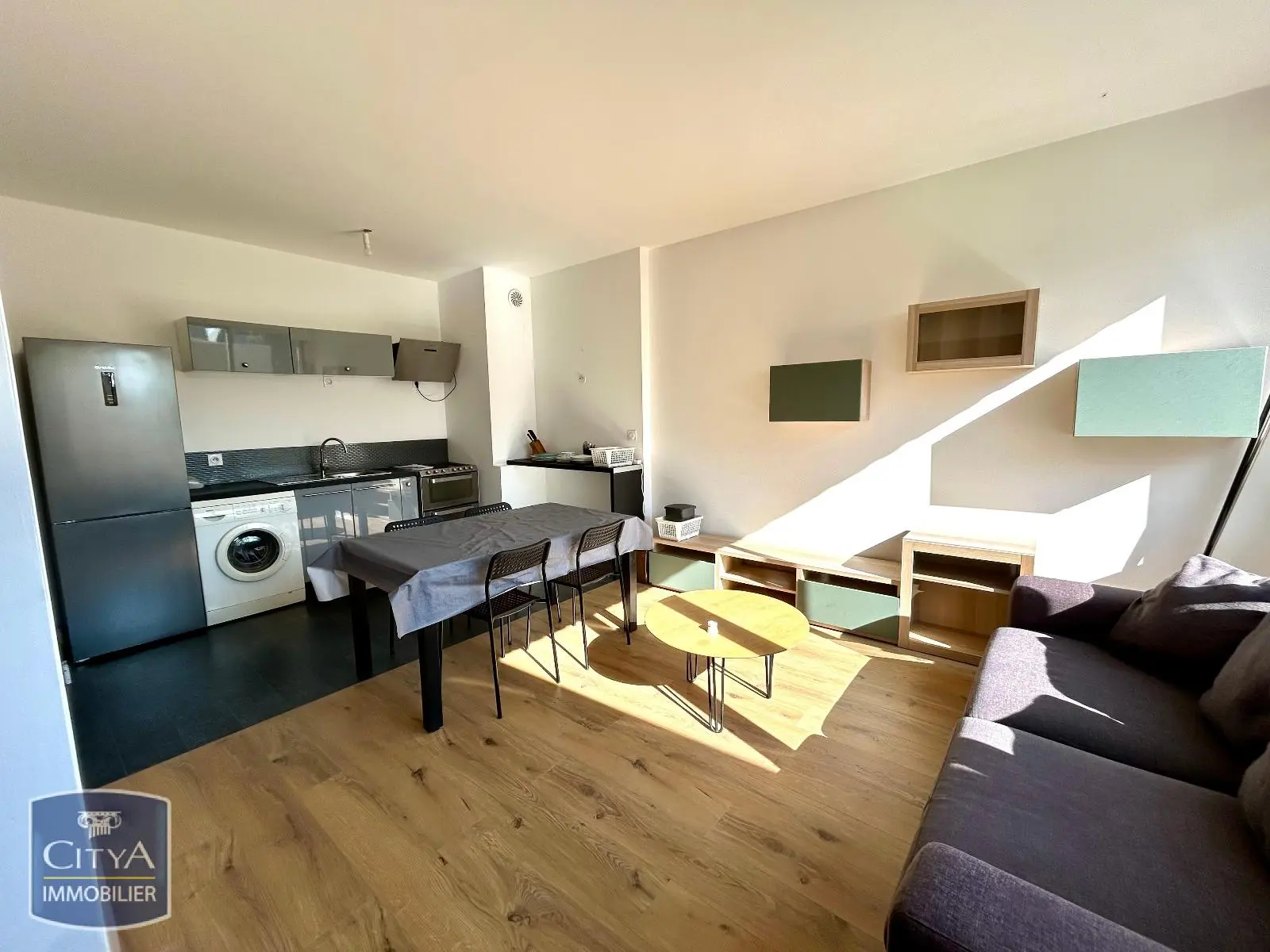 Photo 1 Appartement 1 pièce 40.6m²