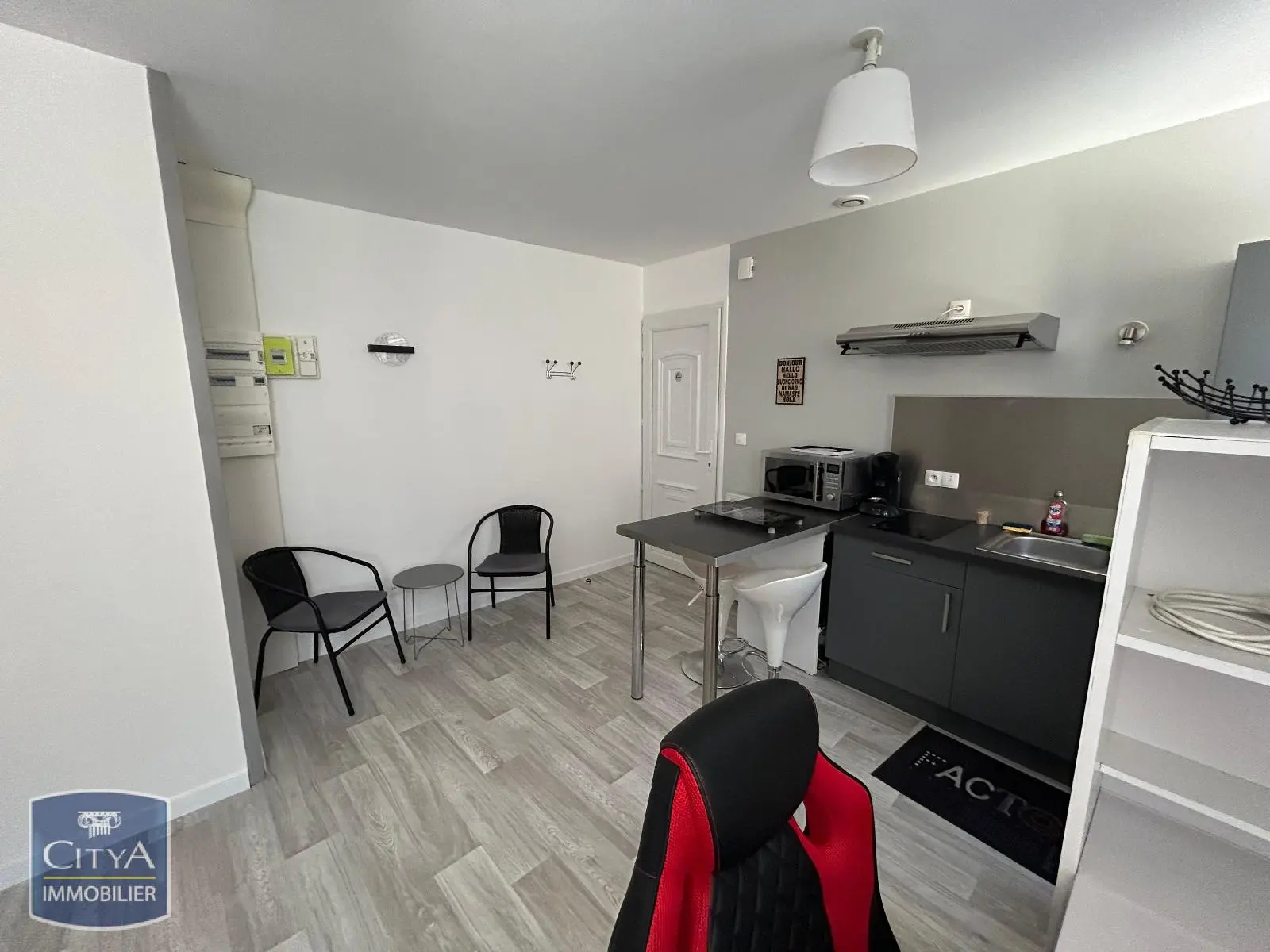 Photo 2 Appartement 1 pièce 21.25m²