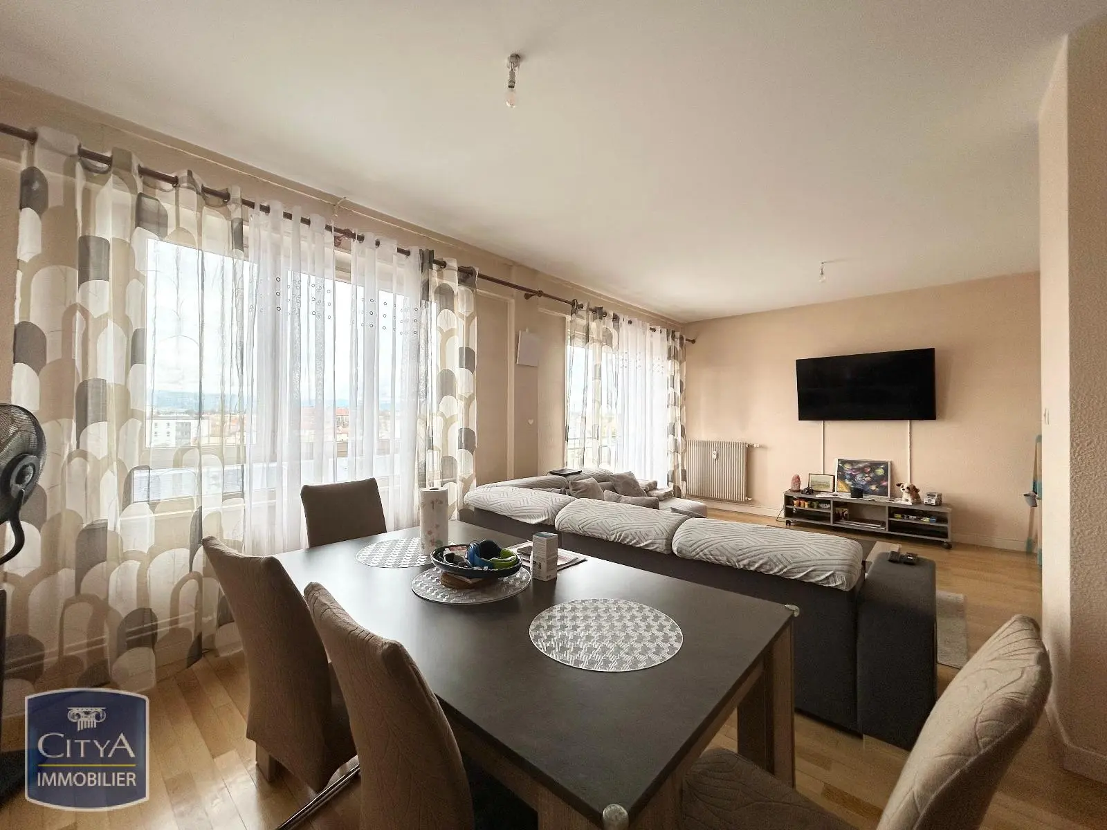 Photo 1 Appartement 3 pièces 92.73m²