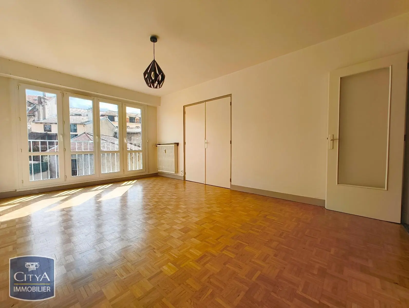 Photo 3 Appartement 2 pièces 56.62m²
