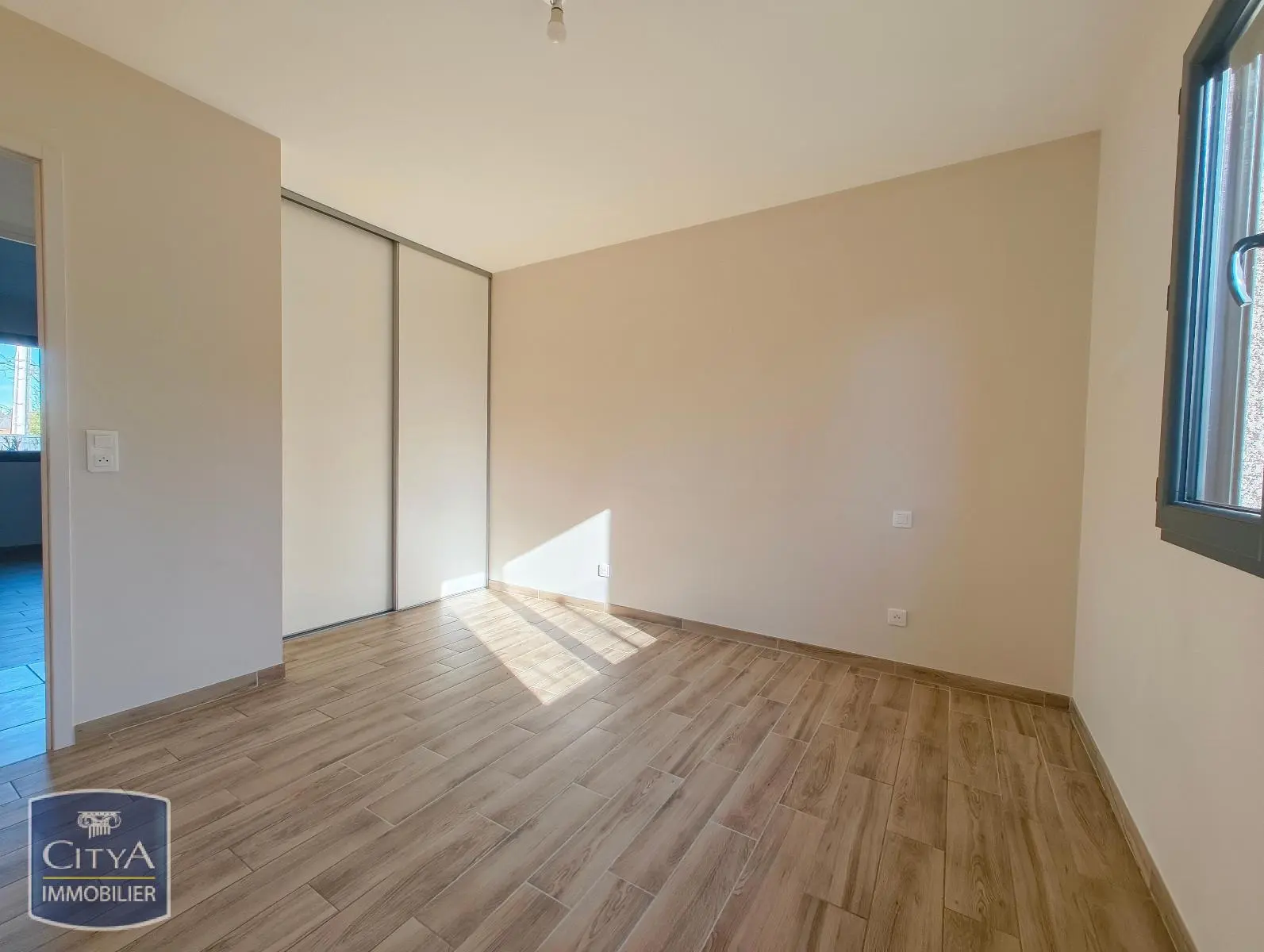 Photo 7 Maison 4 pièces 105.93m²