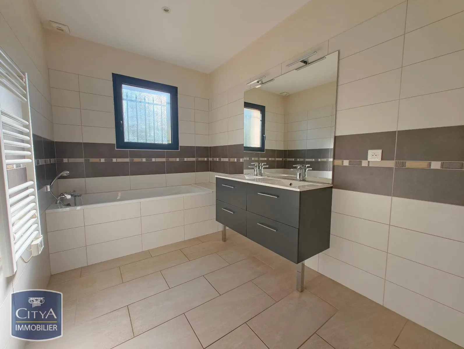 Photo 4 Maison 4 pièces 105.93m²