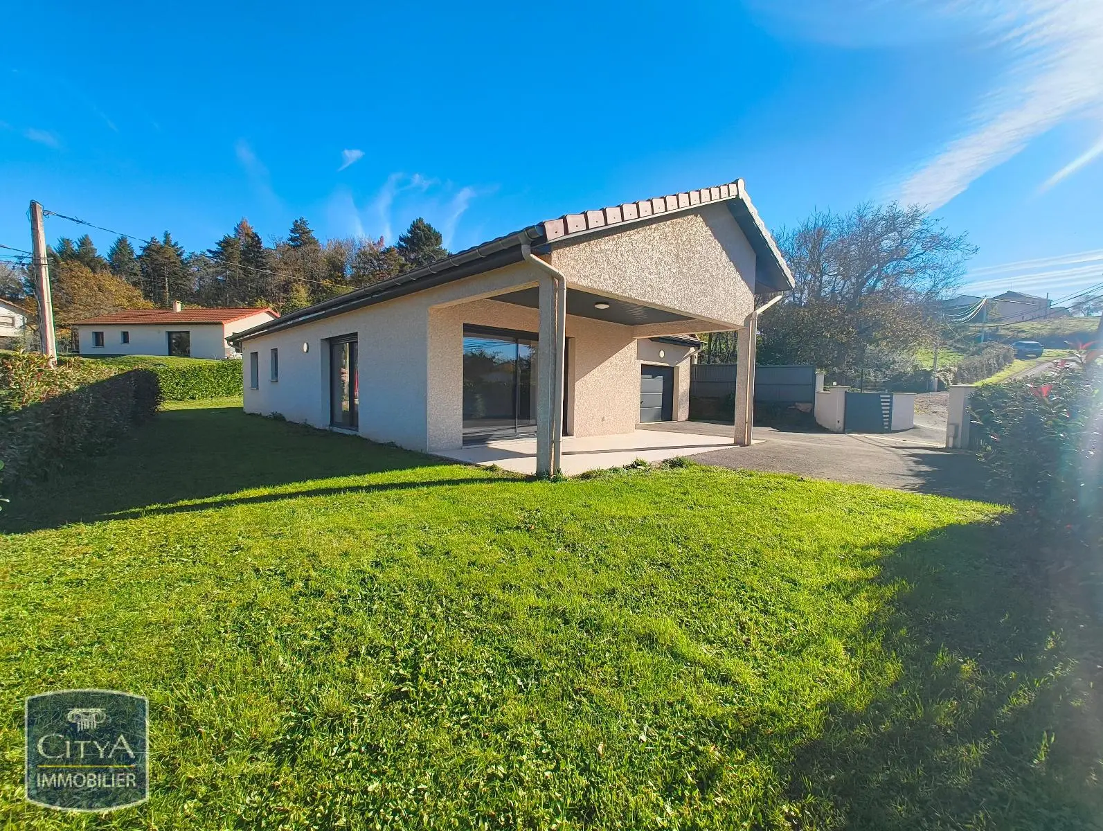 Photo 1 Maison 4 pièces 105.93m²