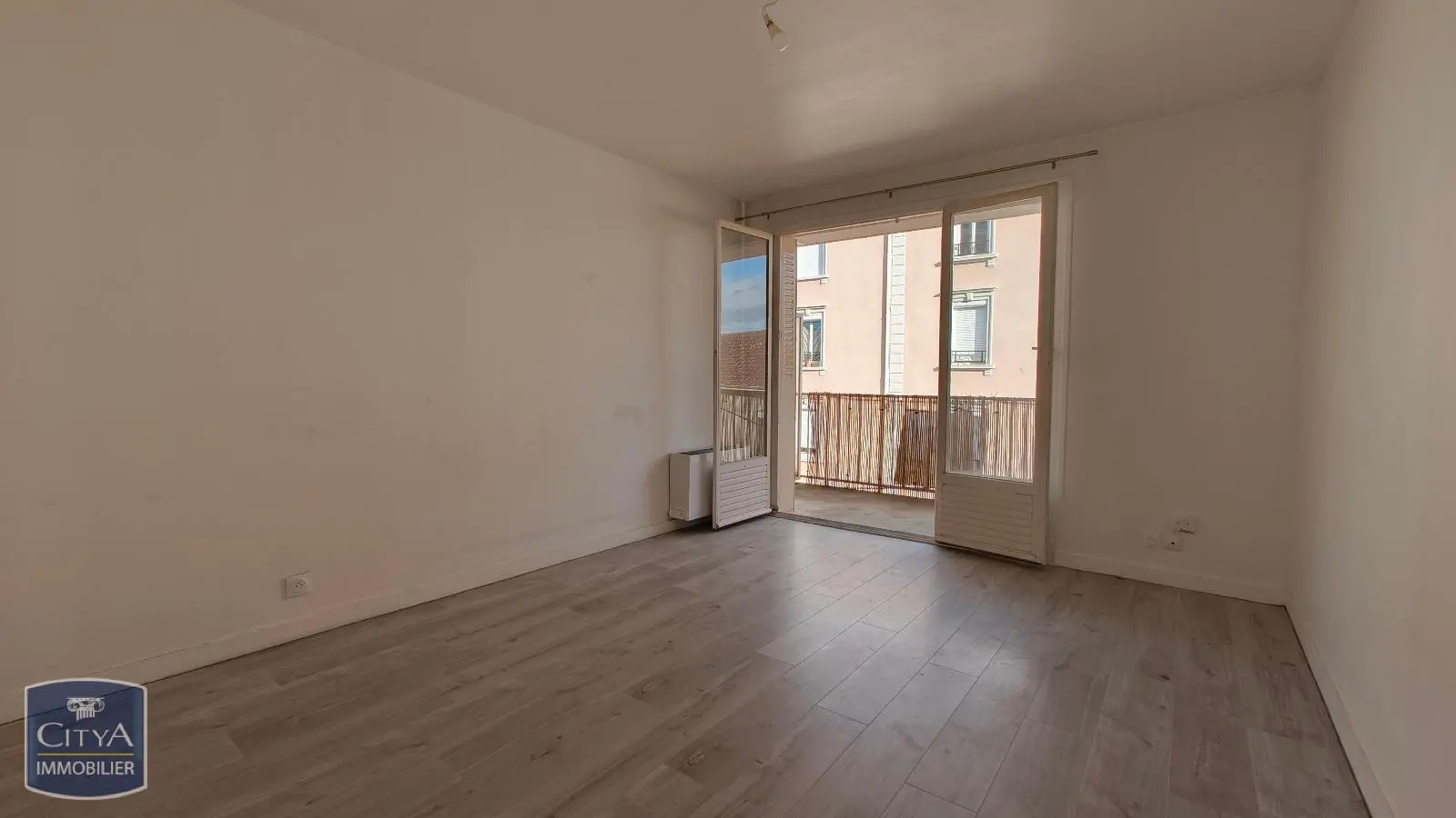 Photo 2 Appartement 2 pièces 45.58m²