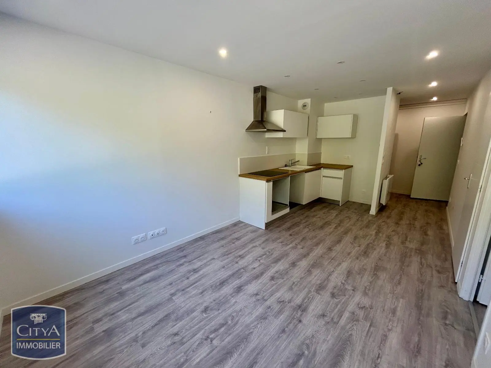 Photo 2 Appartement 2 pièces 26.67m²