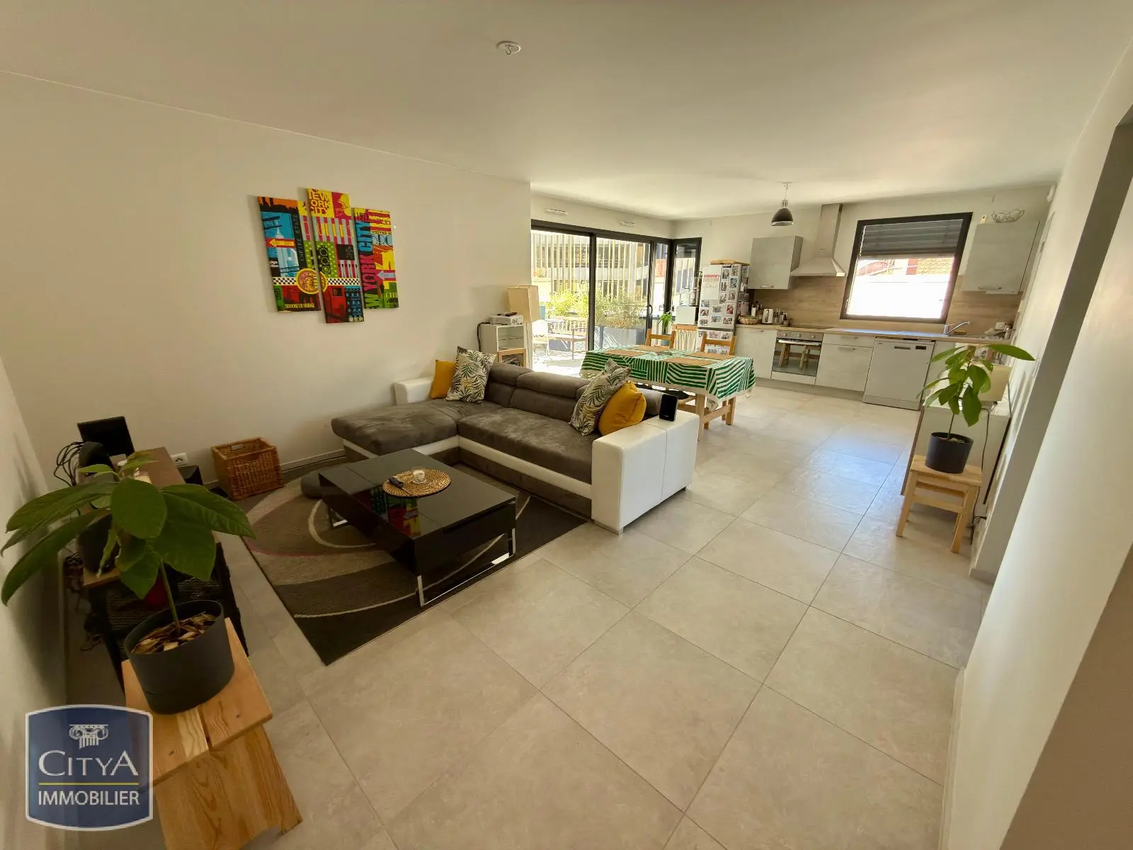 Photo 3 Appartement 3 pièces 77.81m²