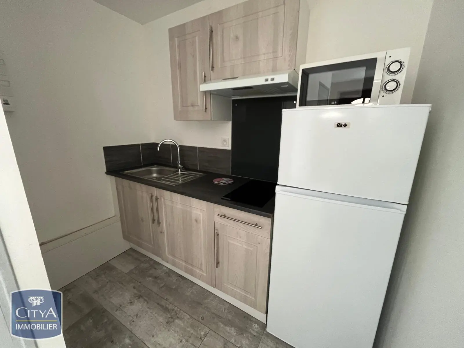 Photo 3 Appartement 1 pièce 19.62m²