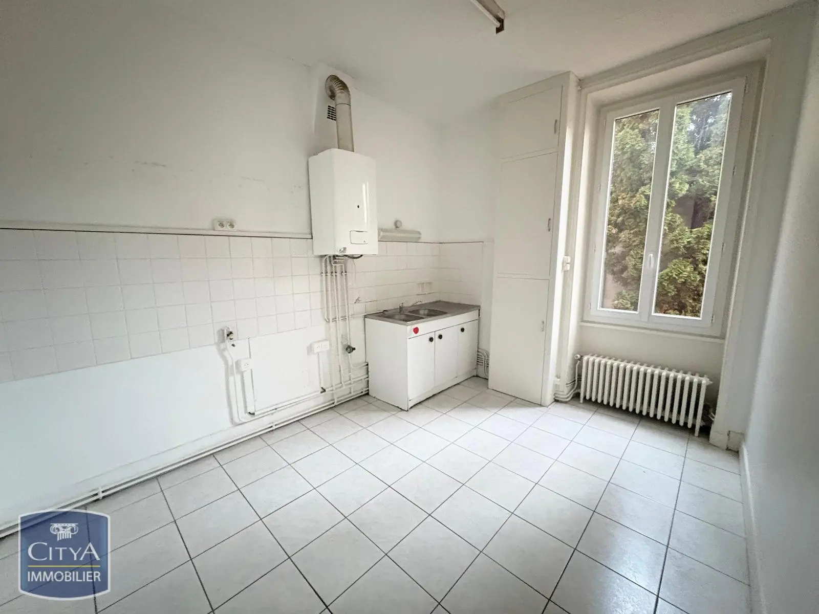 Photo 1 Appartement 1 pièce 50.04m²
