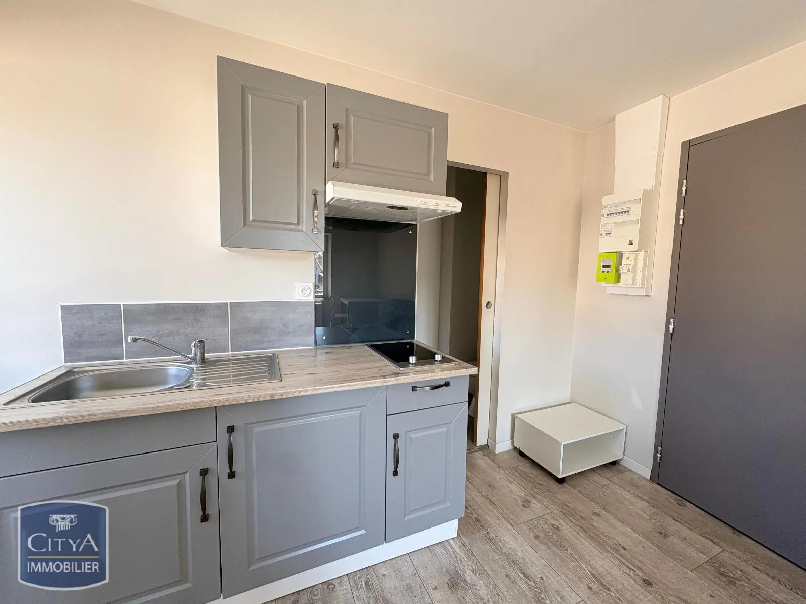 Photo 3 Appartement 1 pièce 18.94m²