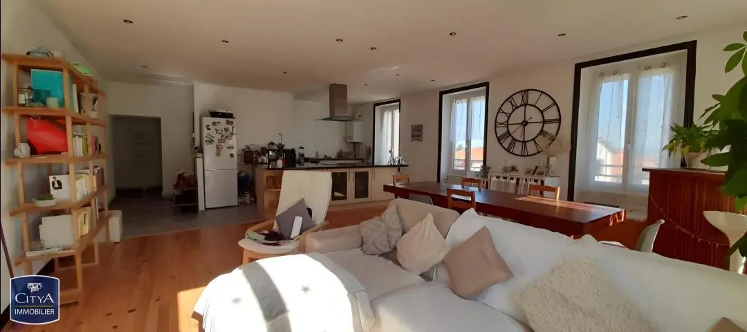 Photo 1 Appartement 6 pièces 128.01m²
