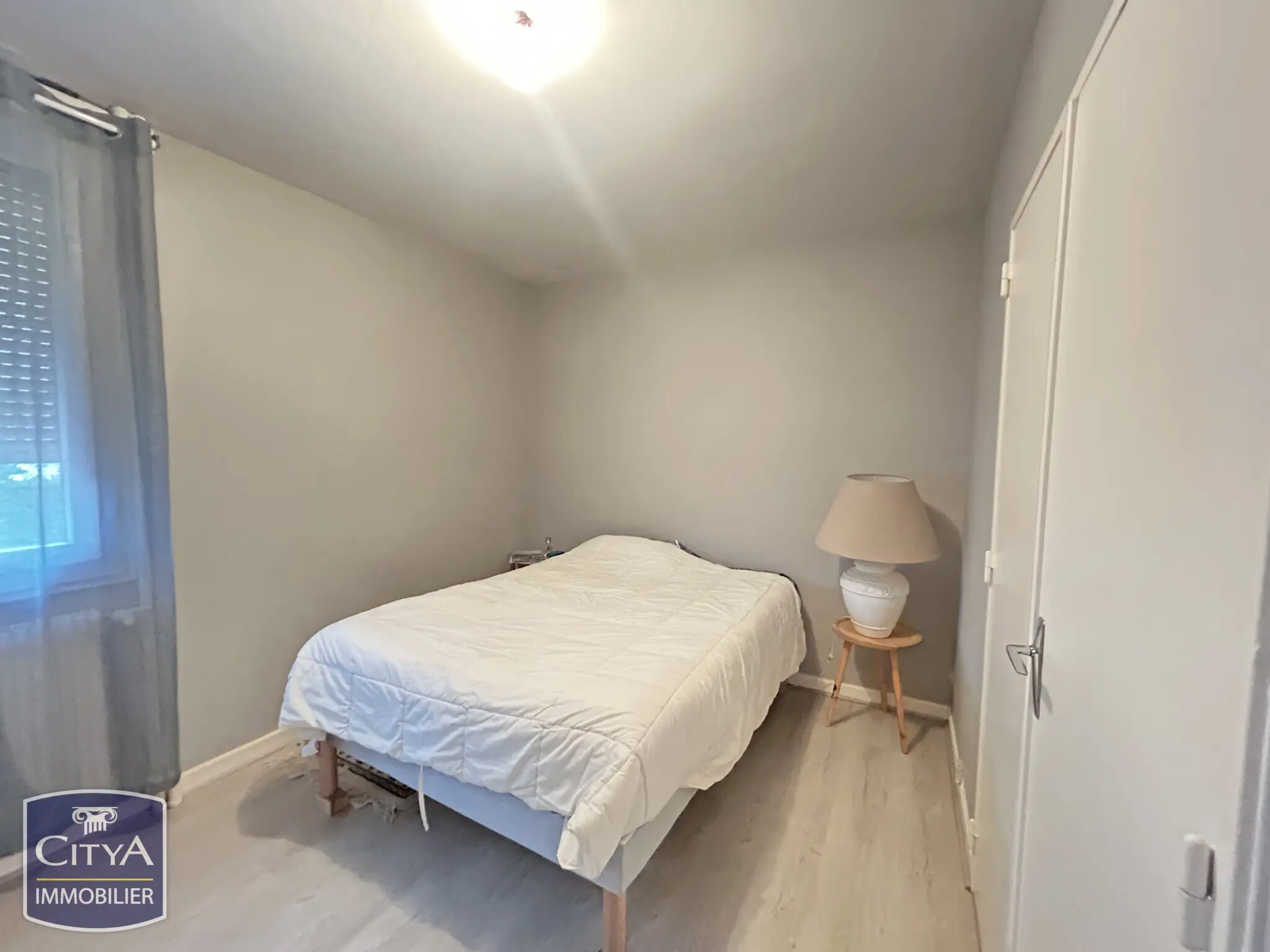 Photo 2 Appartement 1 pièce 25.78m²