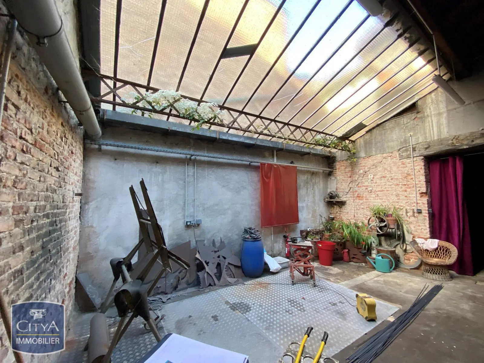 Photo 4 Local Professionnel 81m²