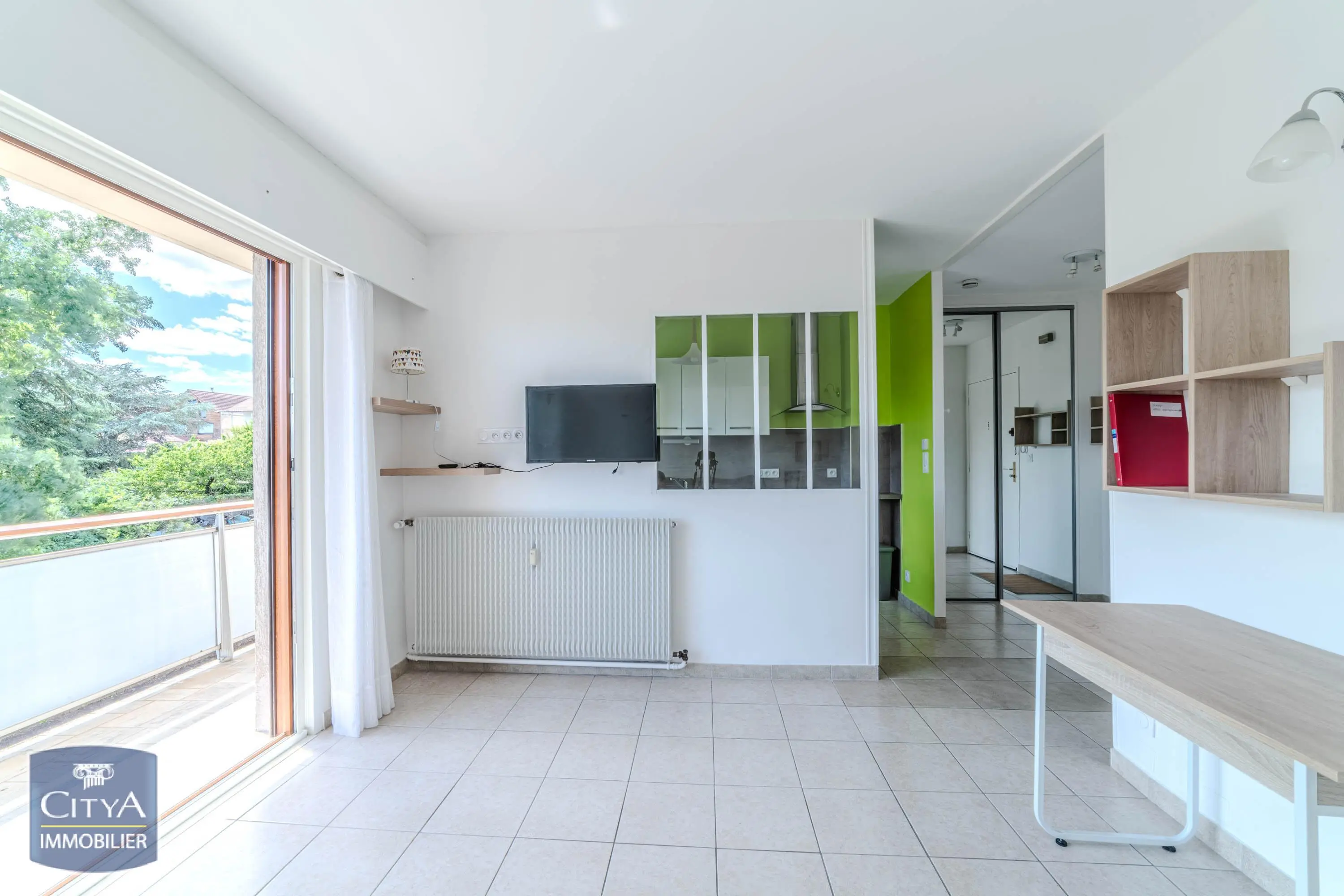 Photo 2 Appartement 1 pièce 32.3m²