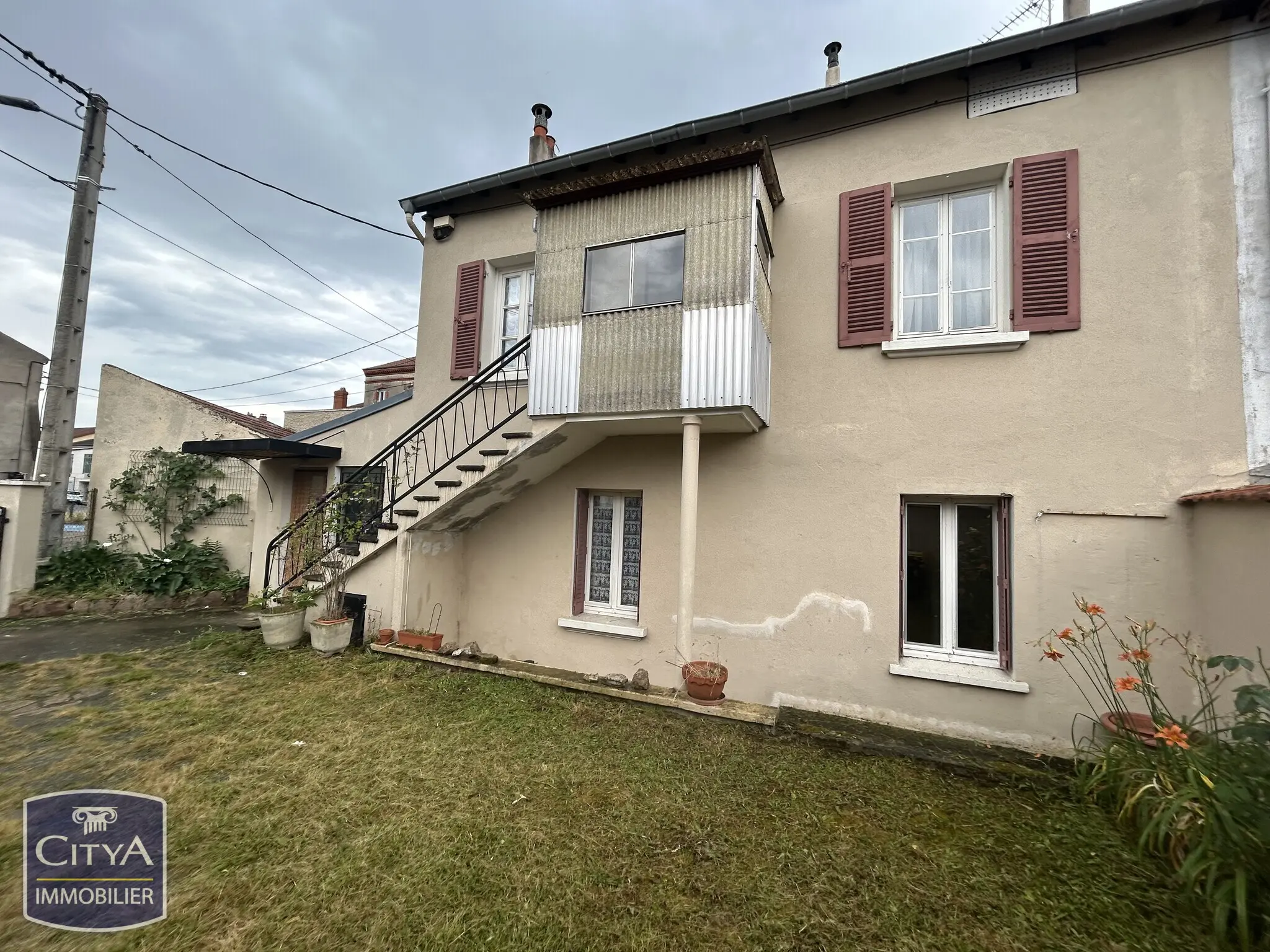 Photo 2 Immeuble 147.34m²